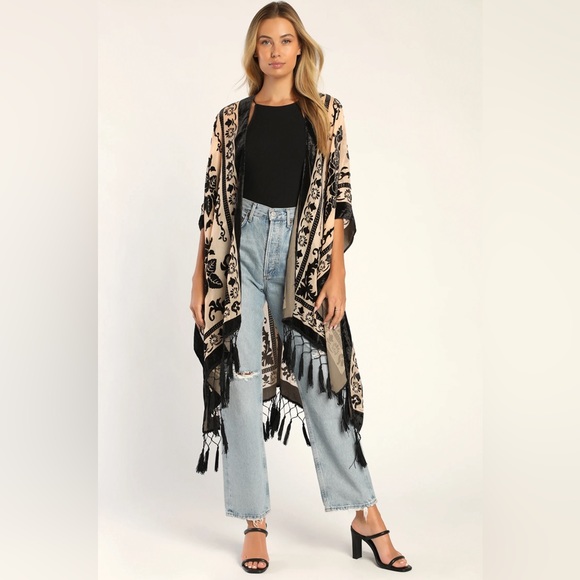 Velvet Burnout Fringe Kimono. Bohemian - Picture 8 of 13
